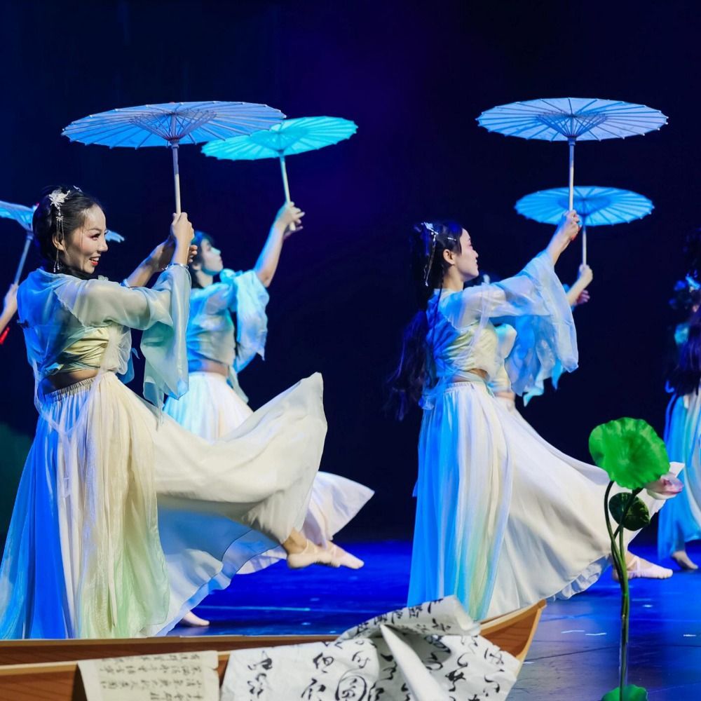 Parasol w stylu chińskim antyc – Photography Of A Man recenzja i cena