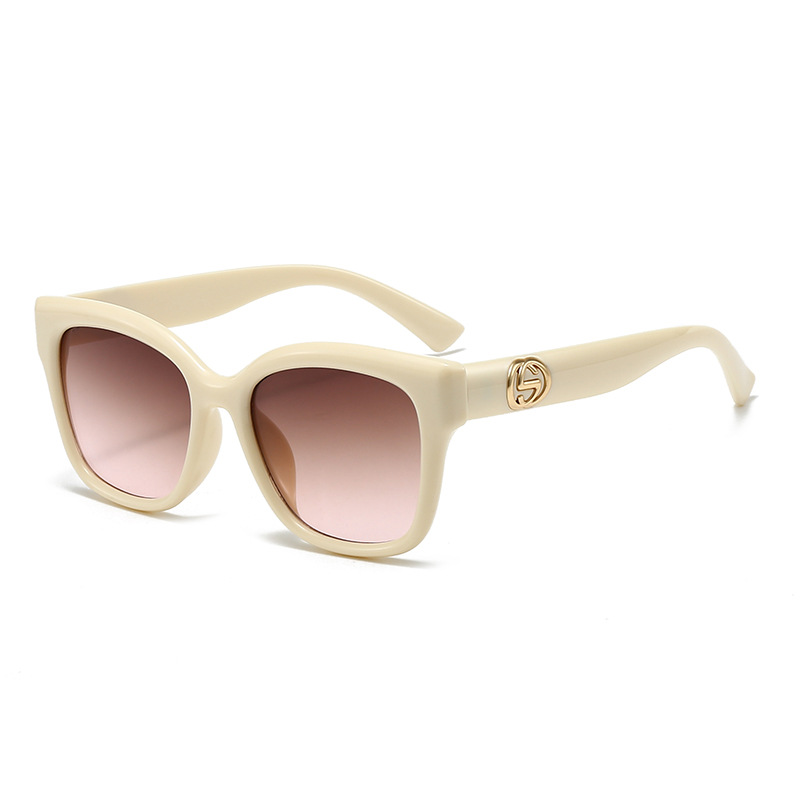 Okulary w stylu retro, minimal – Photography Fashion recenzja i cena